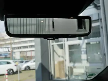 V 300 d EXCLUSIVE lang MBUX+360°+Distr+AHK+M-LED