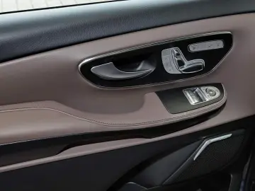 V 300 d EXCLUSIVE lang MBUX+360°+Distr+AHK+M-LED