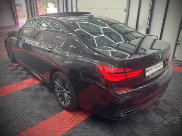 BMW 740