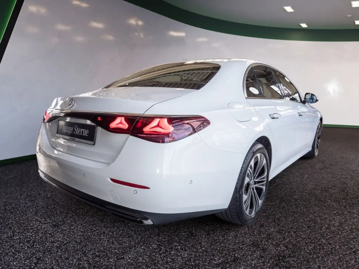 E 300 e Avantgarde Advanced
