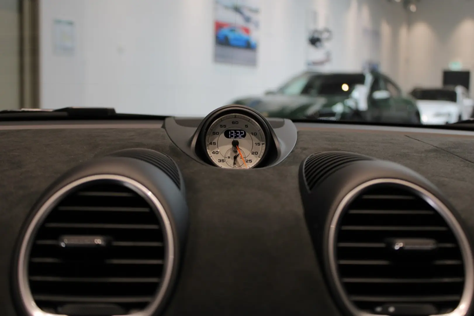 Porsche 718 Spyder RS