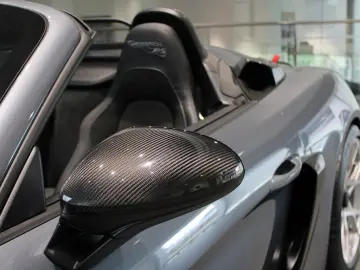 Porsche 718 Spyder RS