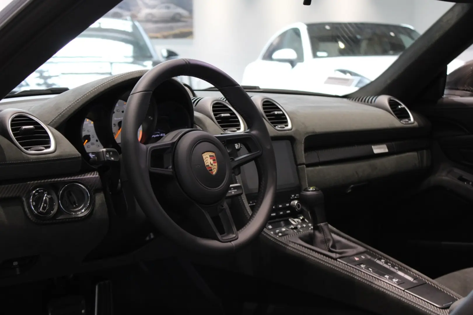 Porsche 718 Spyder RS