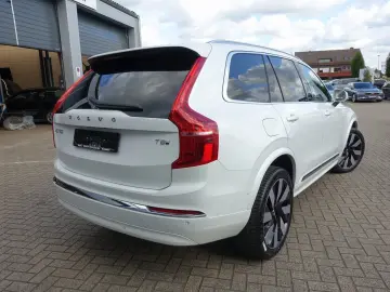 XC90 Plus, T8 AWD Plug-in Hybrid/Four-C/HeapUp