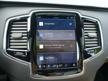 XC90 Plus, T8 AWD Plug-in Hybrid/Four-C/HeapUp