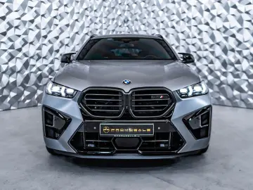 X6 M Competition Carbon* M Drivers