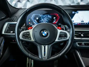 X6 M Competition Carbon* M Drivers