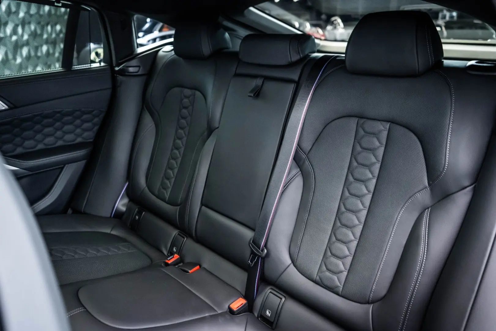 X6 M Competition Carbon* M Drivers