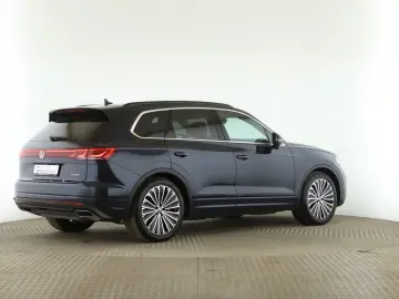 Touareg 3.0 TSIe Elegance 4M *HYBRID*Pano*AHK*Ma