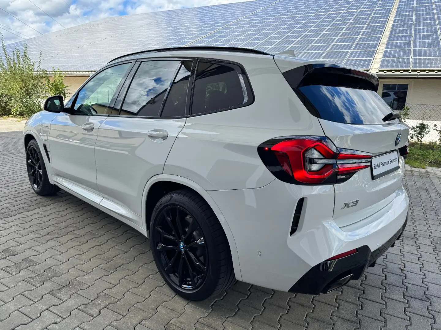 X3 xDrive 30e M-SPORT/AHK/HUD/H&K/360°/LASER/DAB