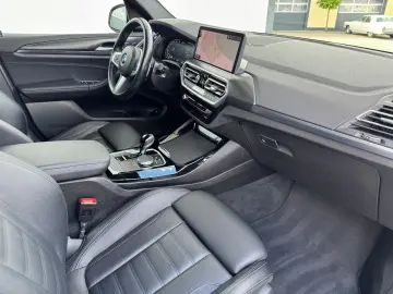 X3 xDrive 30e M-SPORT/AHK/HUD/H&K/360°/LASER/DAB