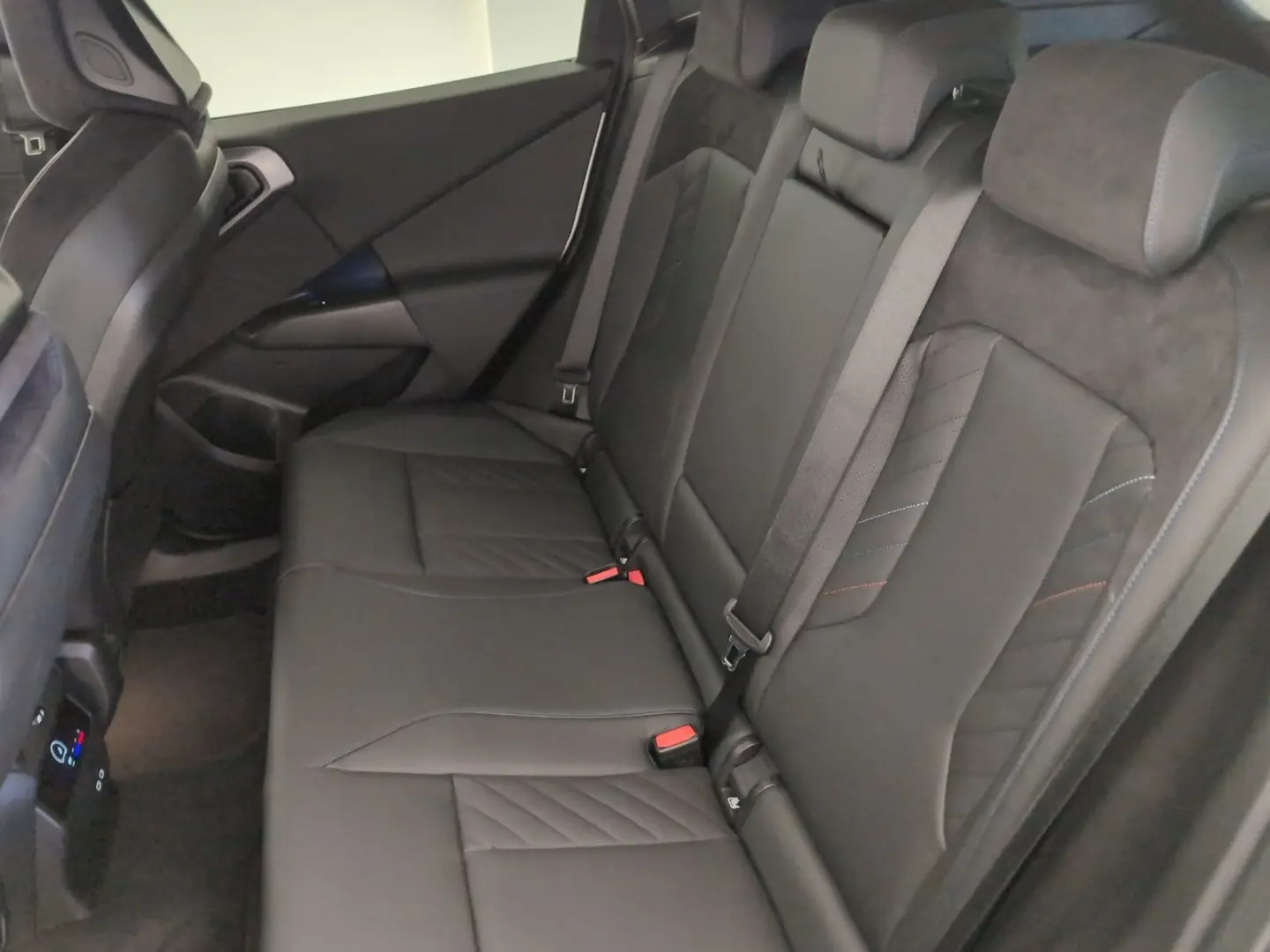 X3 20 xDrive M Sportpaket DAB/SHZ