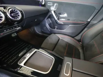 CLA 35 AMG SB 4M Advanced Plus Standhz. LED Pano