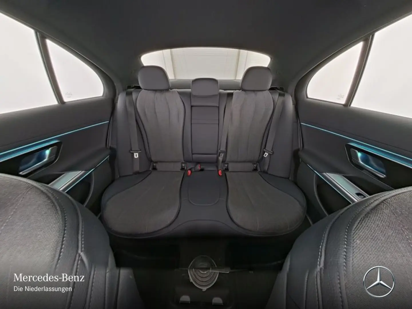 E 220 d 4M Avantgarde Adv+/Bur4D/HA-L/AIRMATIC/
