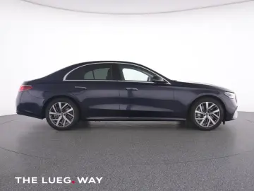 E 300 de 4M AVANTGARDE+PANO+AHK+DC-LADER+KEYLESS