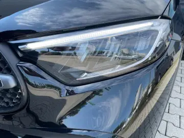 GLC 220 d 4M AMG-Adv+*Pano*AHK*Ambi*Memory*MBUX*