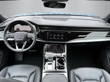 Q8 55 TFSI +S-LINE+ADAPAIR+AHK+360°+OPTIK+MATRIX