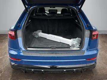 Q8 55 TFSI +S-LINE+ADAPAIR+AHK+360°+OPTIK+MATRIX