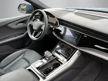 Q8 55 TFSI +S-LINE+ADAPAIR+AHK+360°+OPTIK+MATRIX