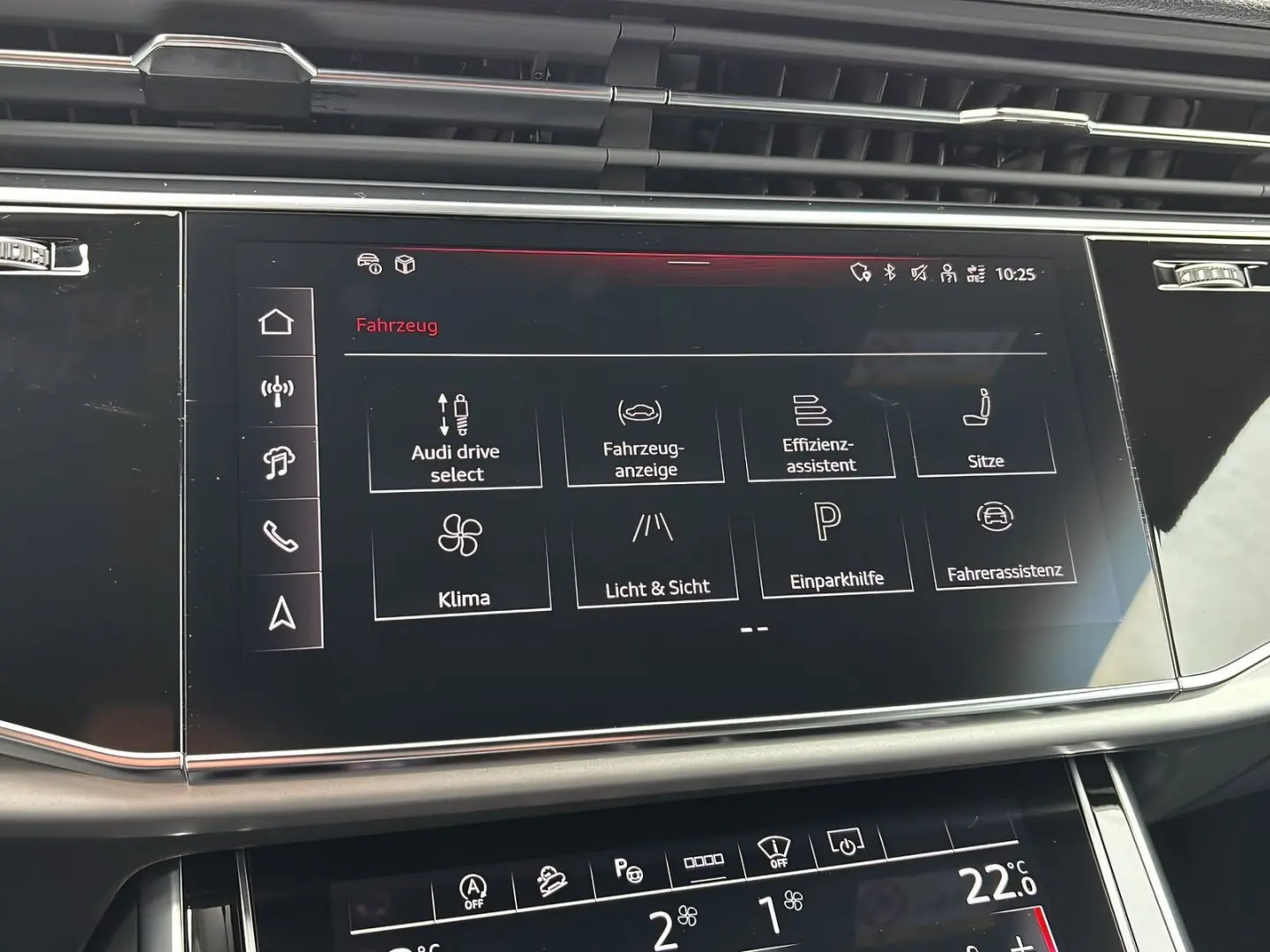 Q8 55 TFSI +S-LINE+ADAPAIR+AHK+360°+OPTIK+MATRIX