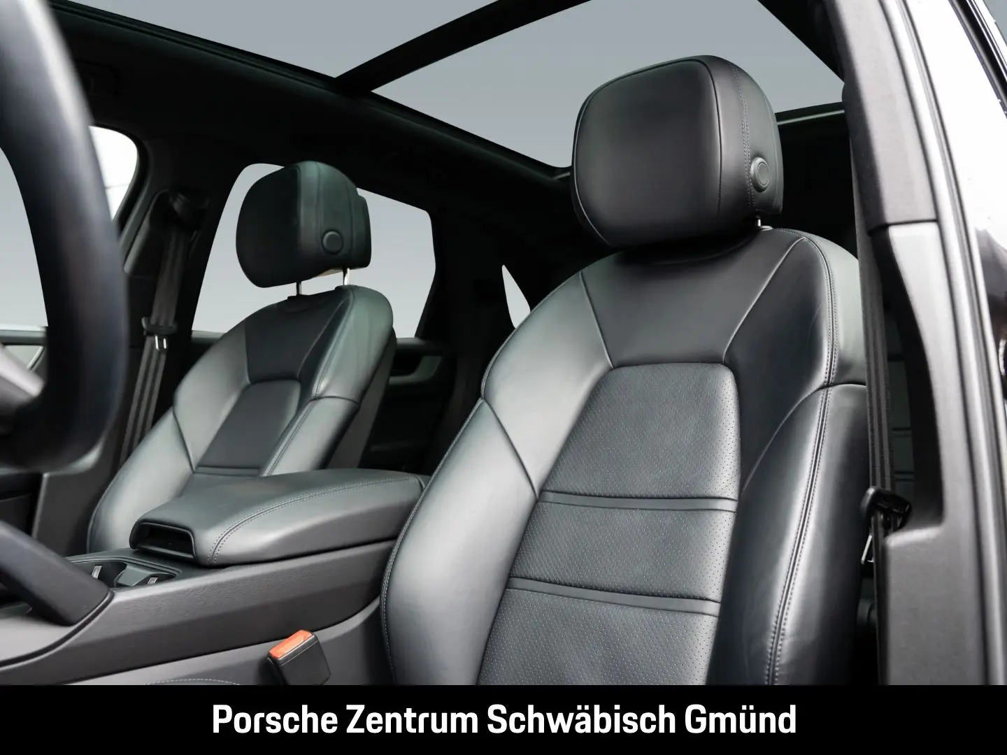 Cayenne E-Hybrid Surround-View LED-Matrix BOSE