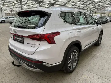 Santa Fe 1.6 T-GDI Trend Plug-In Hybrid 4WD 