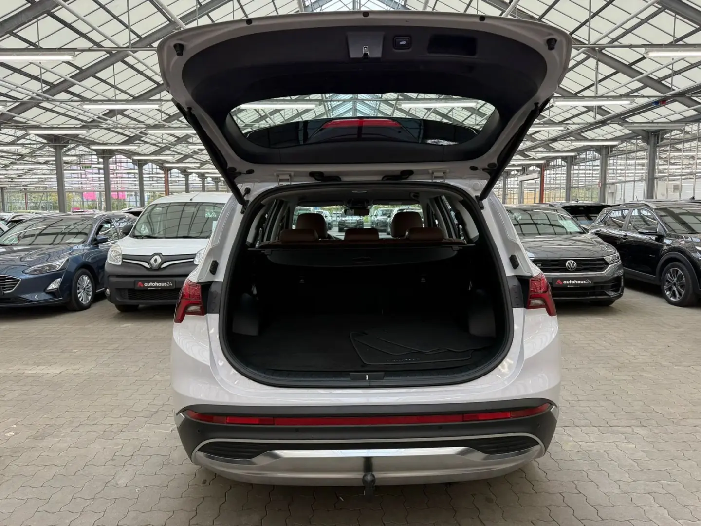 Santa Fe 1.6 T-GDI Trend Plug-In Hybrid 4WD 