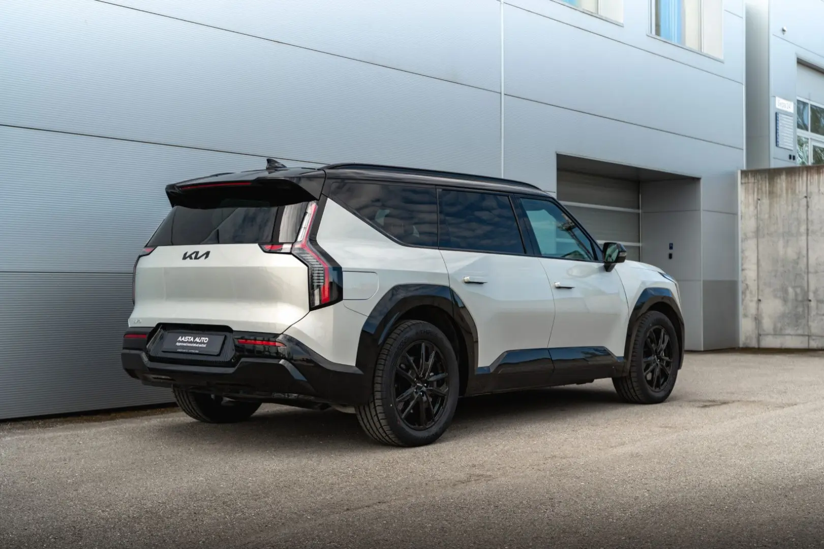EV9 283 kW AWD Long Range Plus