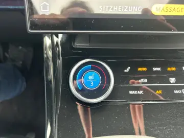 Range Rover Sport Autobiography -HUD-Massage-23Z