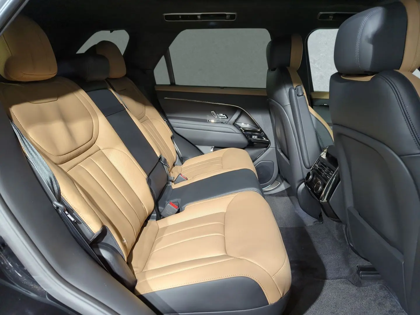 Range Rover Sport D350 Autobiography BLACK-PACK 