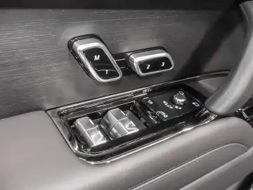 Range Rover Sport Autobiography P400 Standhzg 23