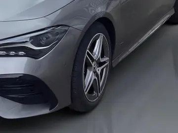 CLA 180 +AMG+KAMERA+Ambiente+SHZ+AUT+LED+el.Heck