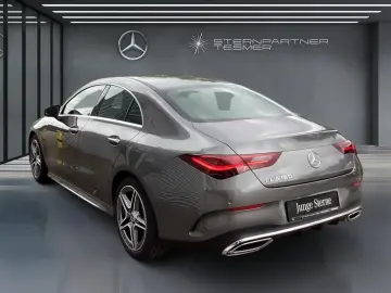 CLA 180 +AMG+KAMERA+Ambiente+SHZ+AUT+LED+el.Heck