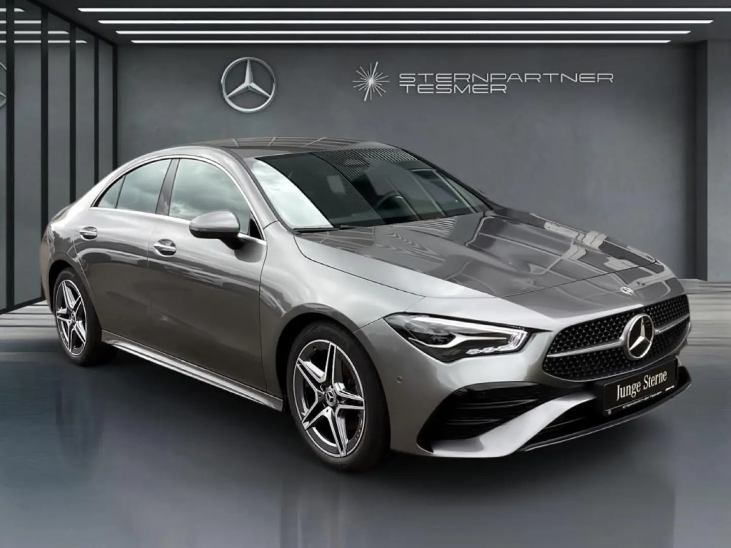 CLA 180 +AMG+KAMERA+Ambiente+SHZ+AUT+LED+el.Heck