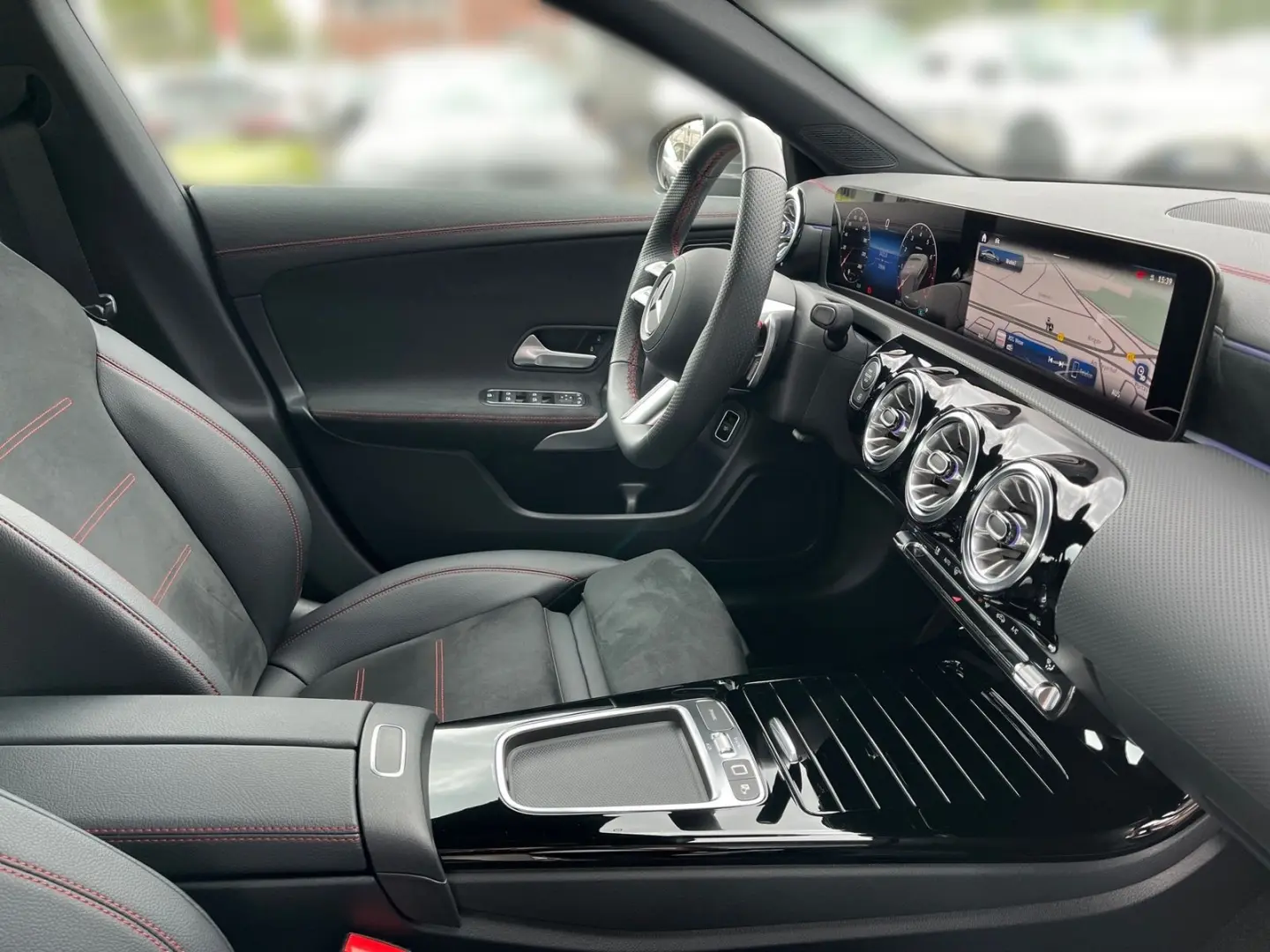 CLA 180 Coupé AMG AdvPlus+MBUX+SHZ+LED+PDC+Kam