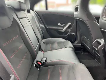 CLA 180 Coupé AMG AdvPlus+MBUX+SHZ+LED+PDC+Kam