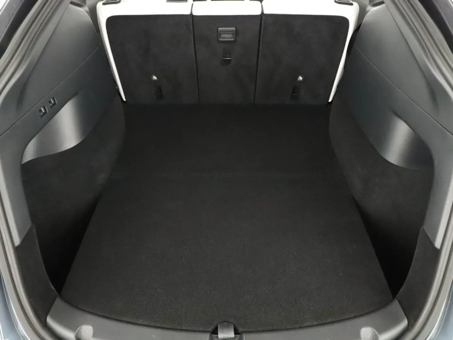 Model Y Long Range AWD 75kWh 2021 , Automatik,