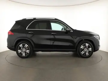 GLE
