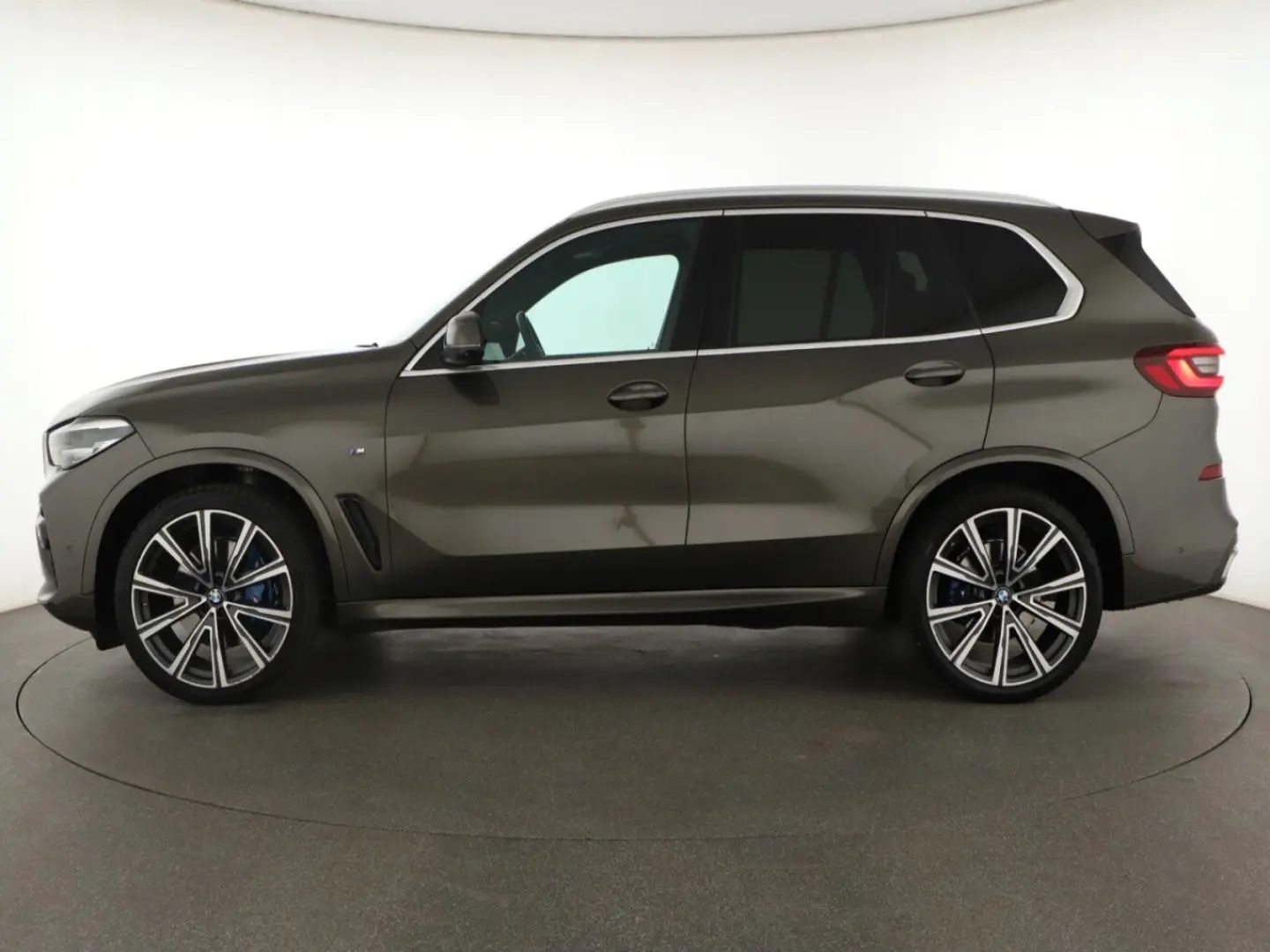 X5