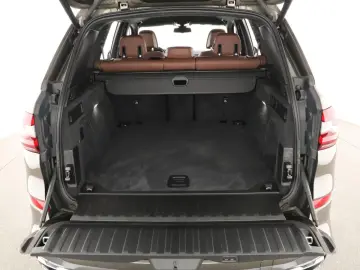 X5