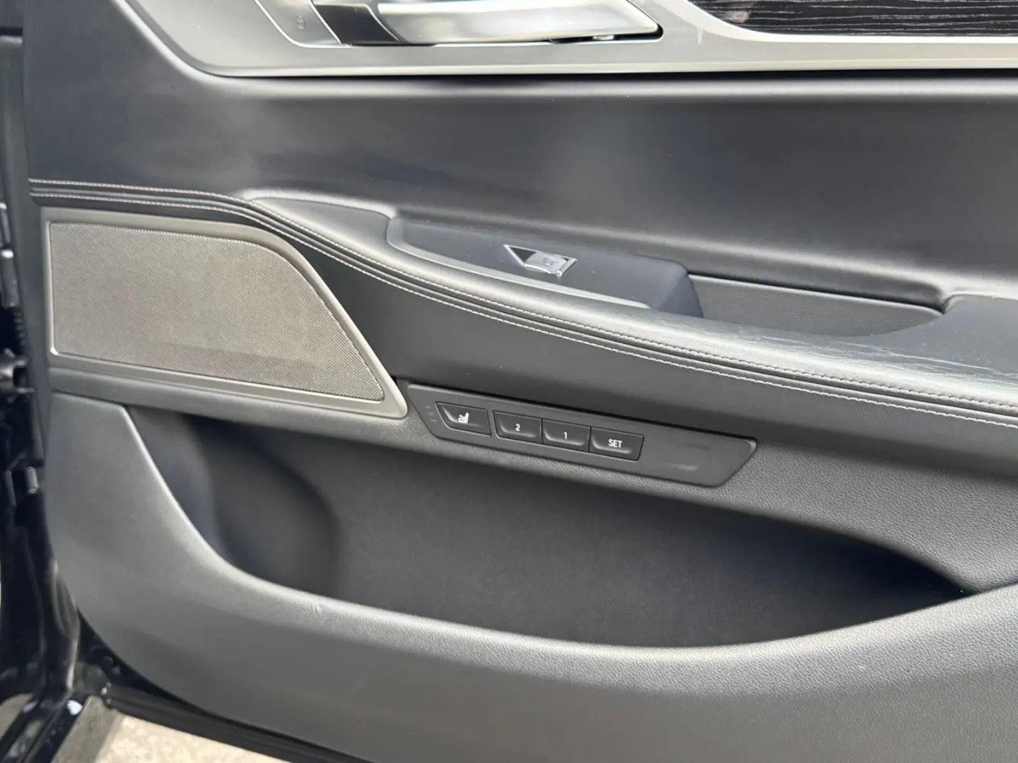 BMW 740 d xDrive M Sport Paket H&K/Pano/SoftClose