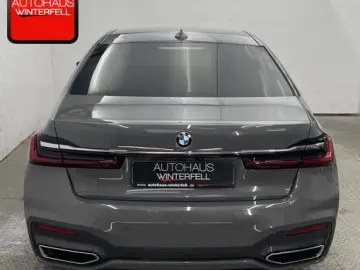 BMW 750 i xDrive M SPORT PURE+LASER+SOFT