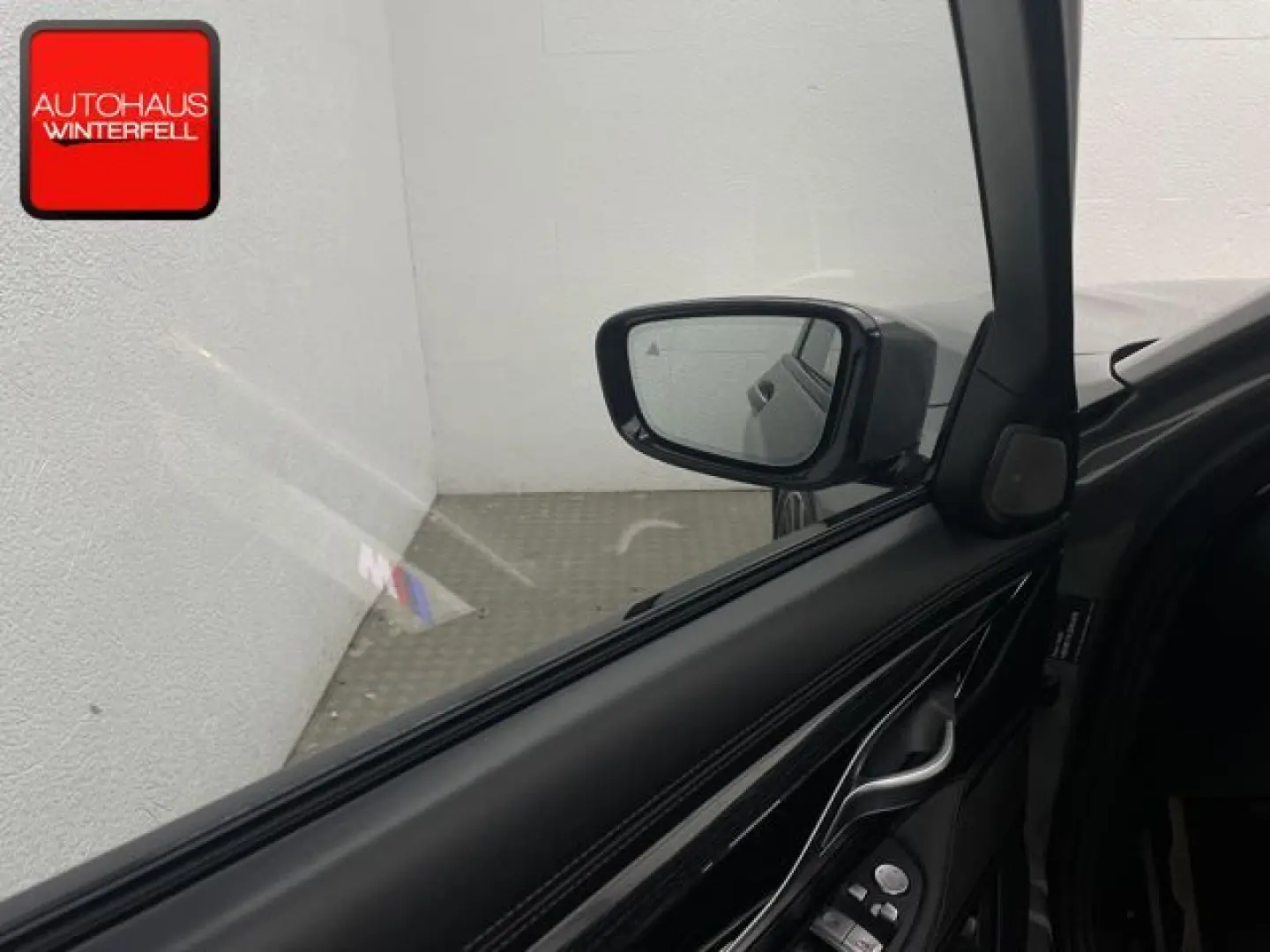 BMW 750 i xDrive M SPORT PURE+LASER+SOFT