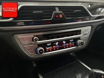 BMW 750 i xDrive M SPORT PURE+LASER+SOFT