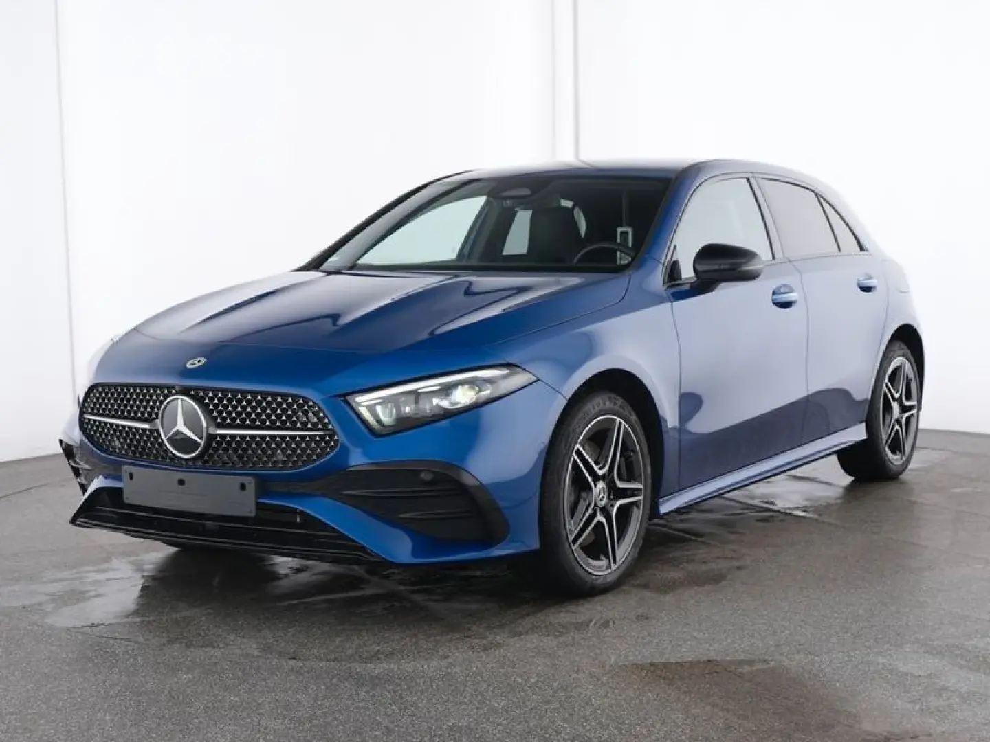 A 250 e AMG/Night/Advanced/Multibeam/Kamera/DAB