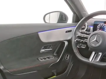 A 250 e AMG/Night/Advanced/Multibeam/Kamera/DAB