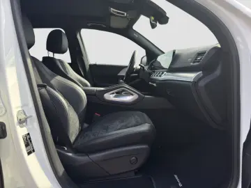 GLE 450 4M AMG DISTR AIRMATIC AHK M-BEAM Pano
