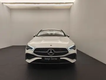 CLA 180 Coupé AMG Advanced  Carplay KeyGo Kamera