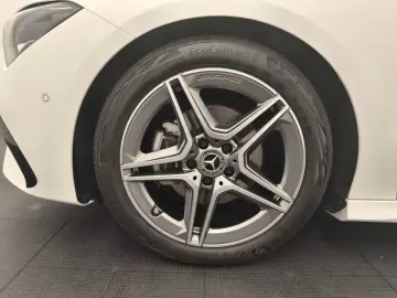 CLA 180 Coupé AMG Advanced+ Carplay KeyGo Kamera