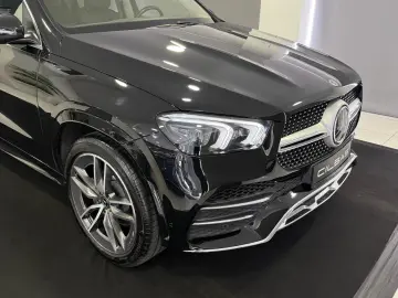 GLE 400 d 4M AMG*PANO*HUD*AIRMATIK*AHK*22 ZOLL*